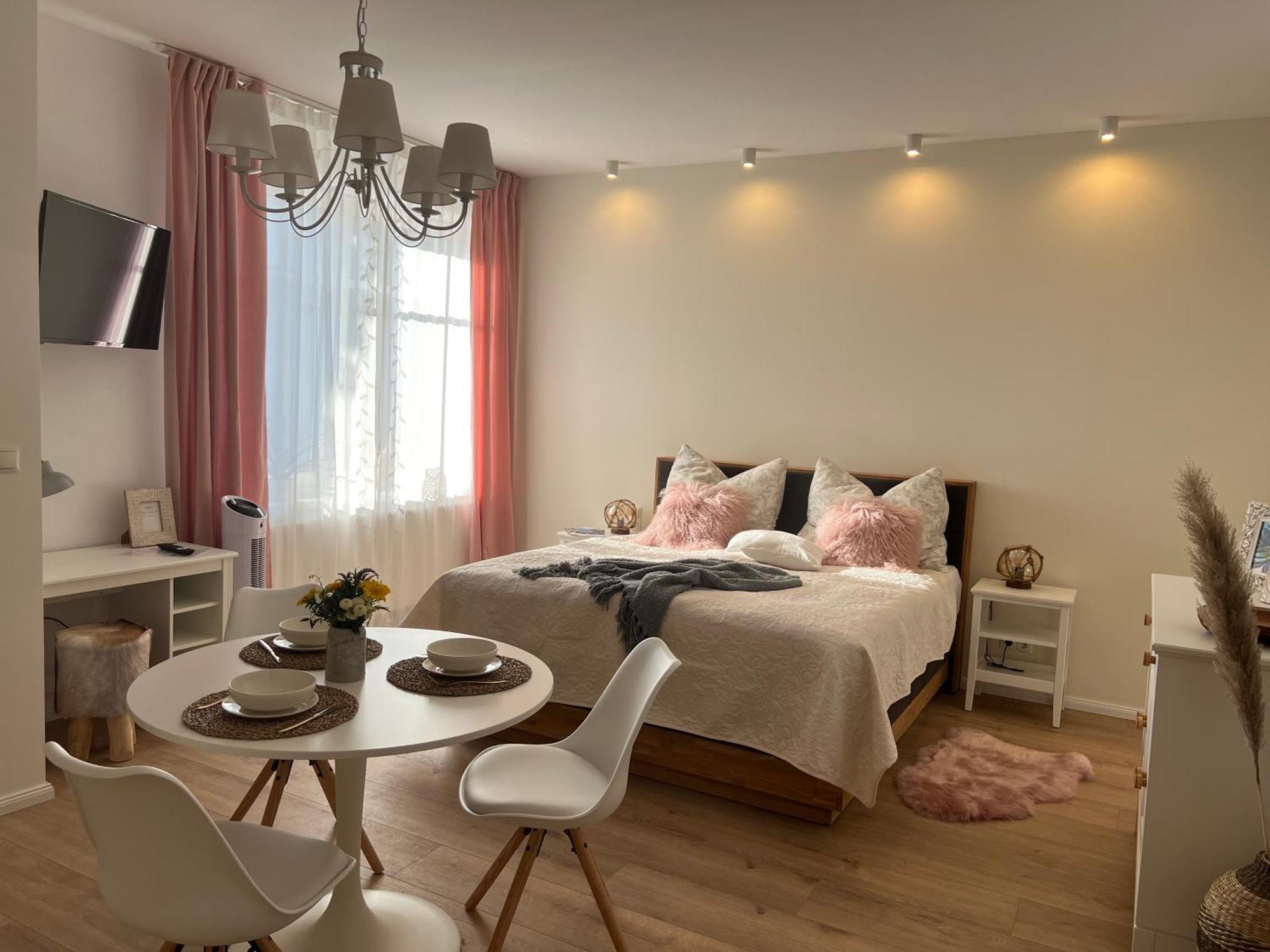 Die "Boho Suite" Im Herzen Von Hartberg I Parking エクステリア 写真