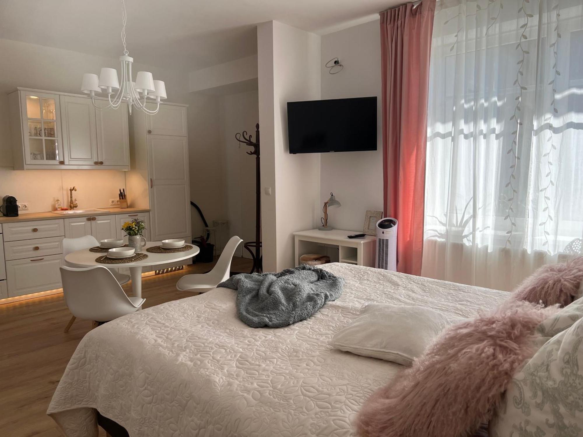 Die "Boho Suite" Im Herzen Von Hartberg I Parking エクステリア 写真