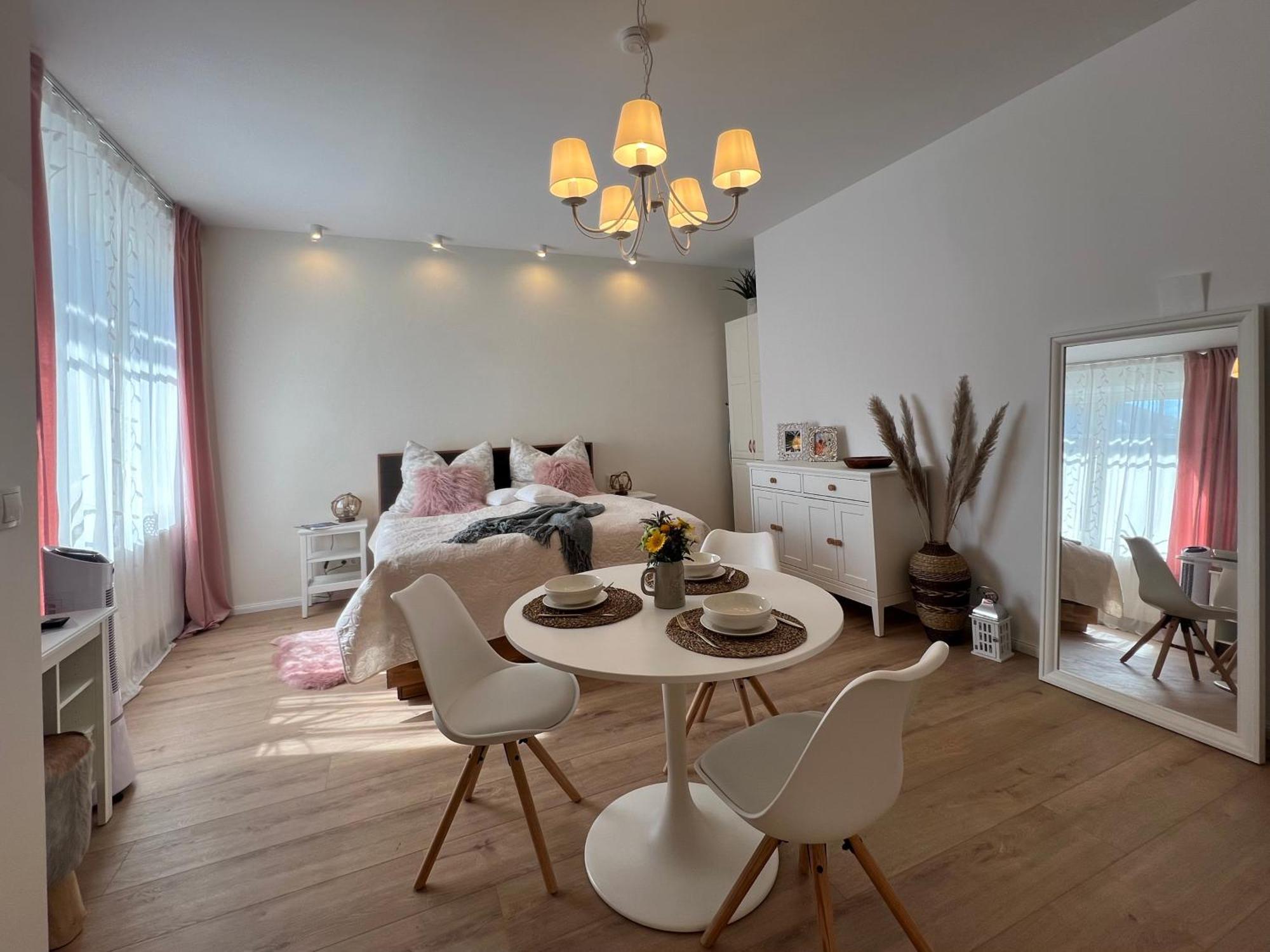 Die "Boho Suite" Im Herzen Von Hartberg I Parking エクステリア 写真